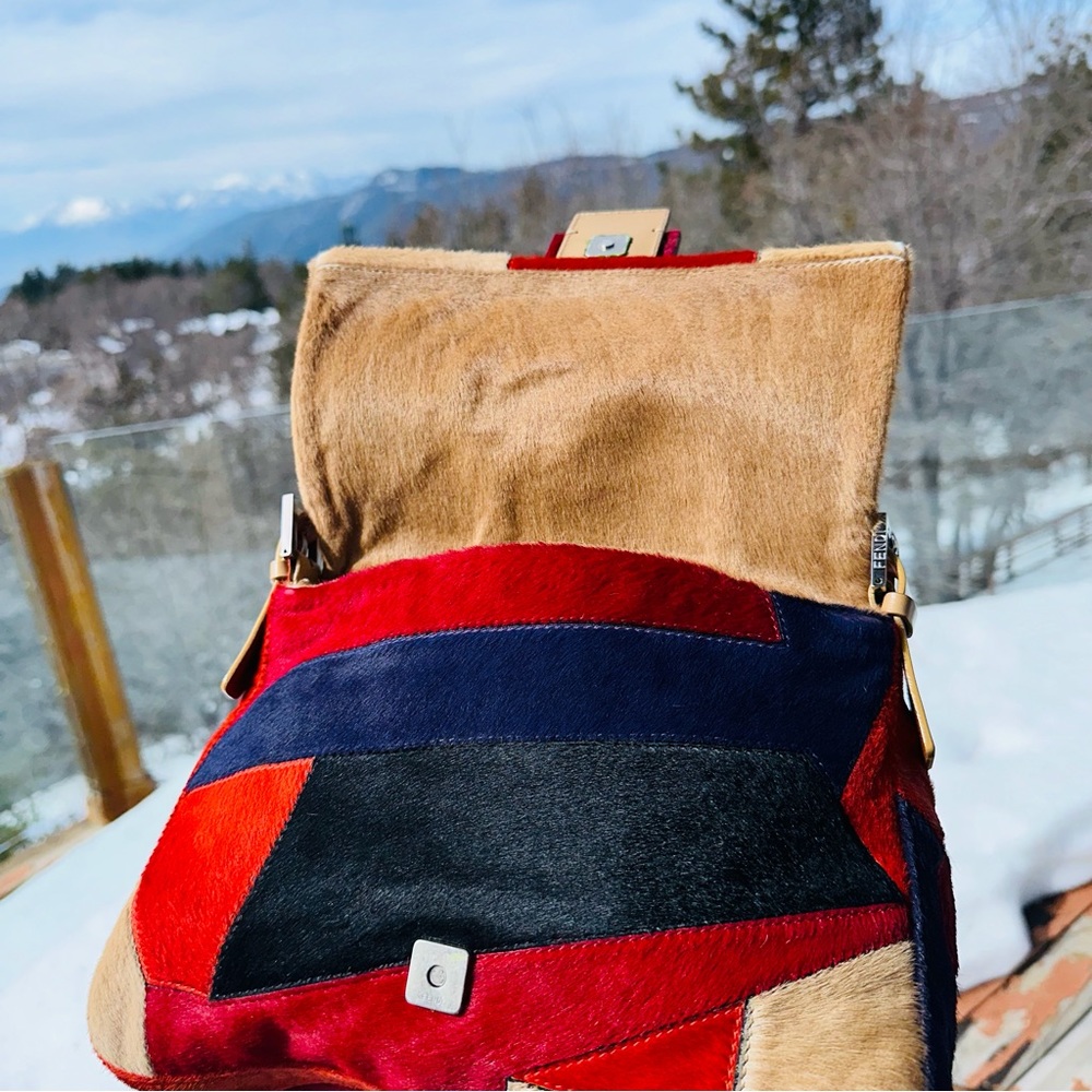 Fendi: Pony Calf Hair Multi Color Patchwork Leather Mamma Baguette Shoulder Bag - Picture 5 of 17